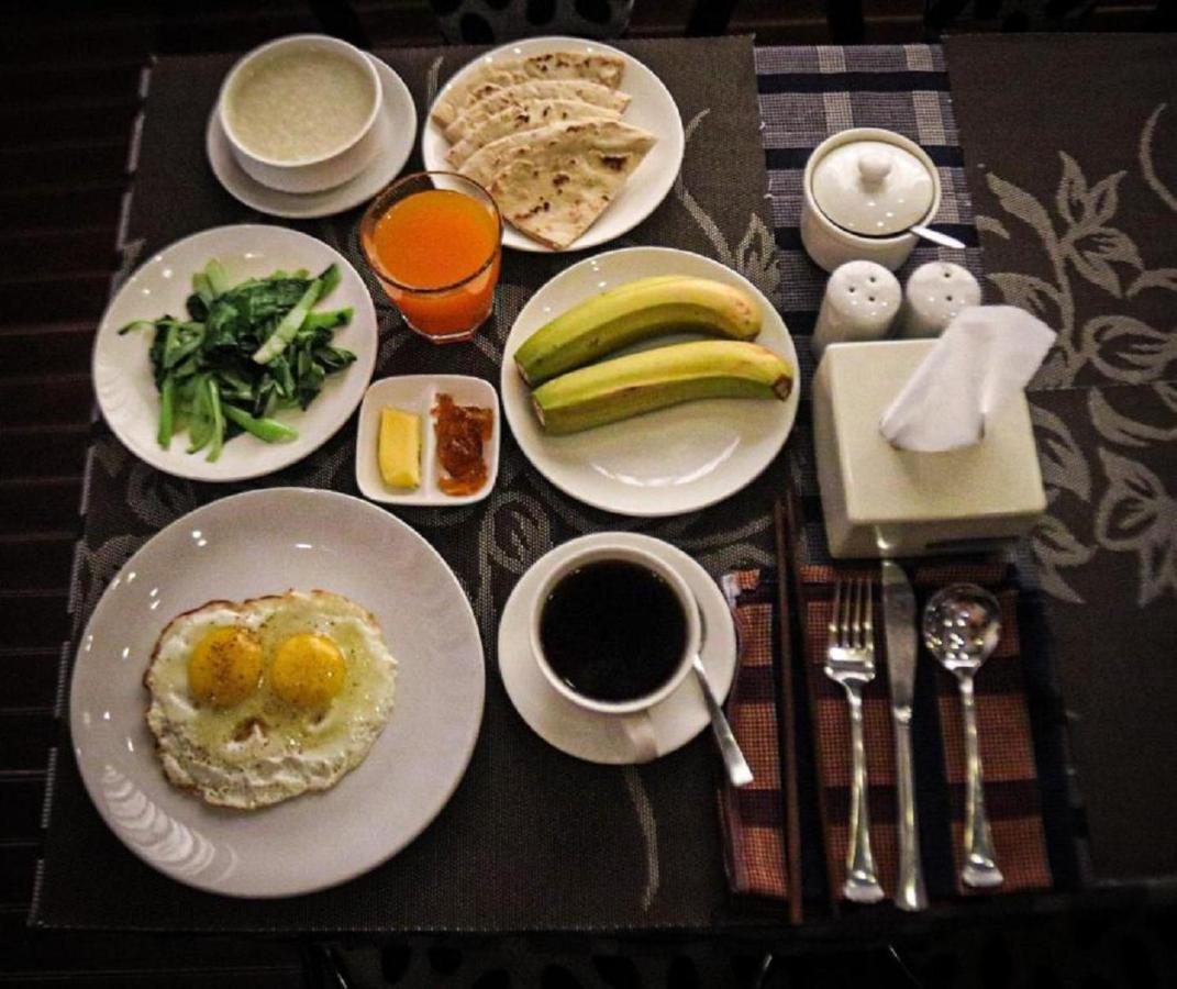 Rinchen Hotel Катманду Экстерьер фото