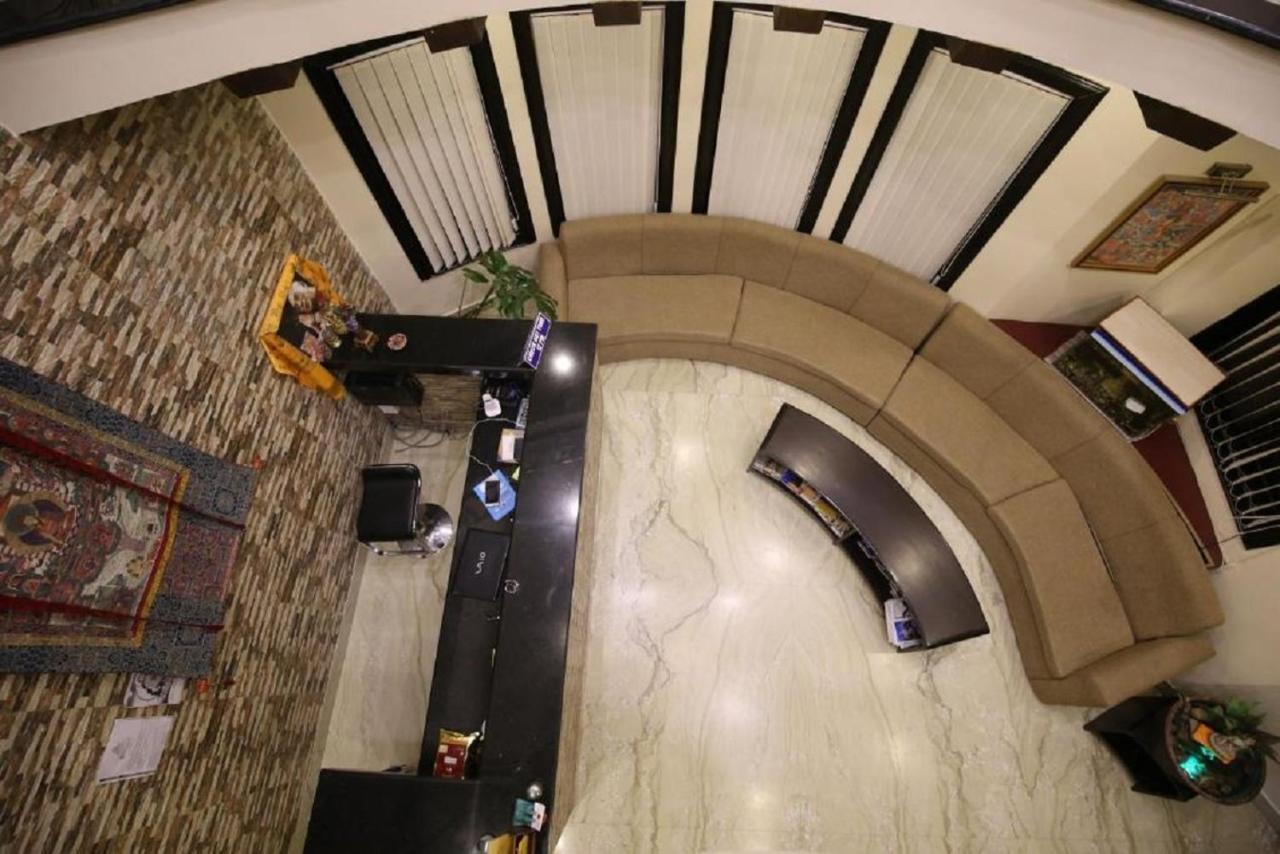 Rinchen Hotel Катманду Экстерьер фото