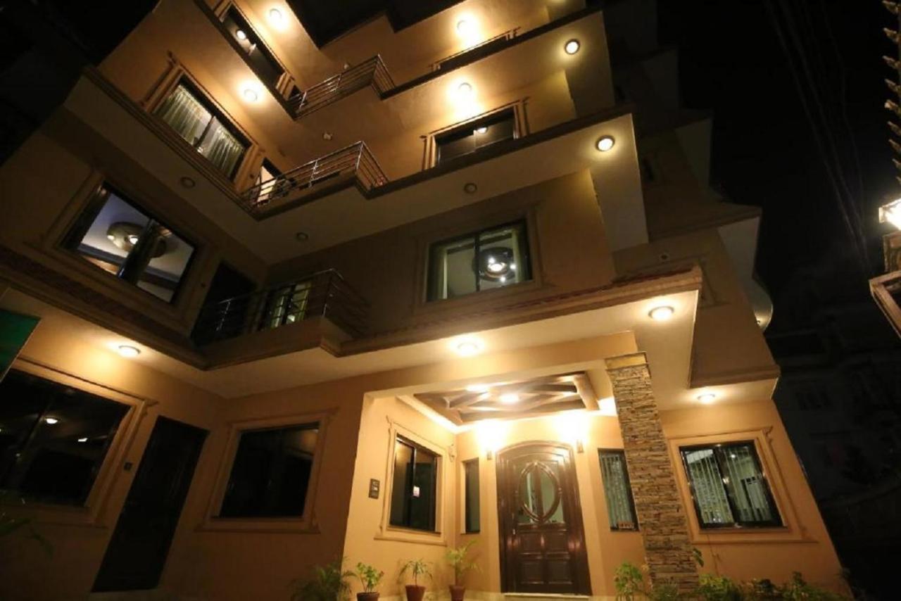 Rinchen Hotel Катманду Экстерьер фото