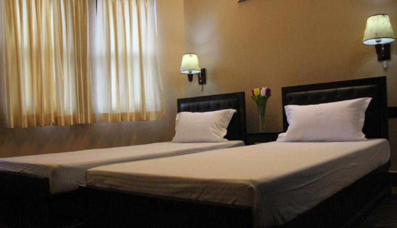 Rinchen Hotel Катманду Экстерьер фото